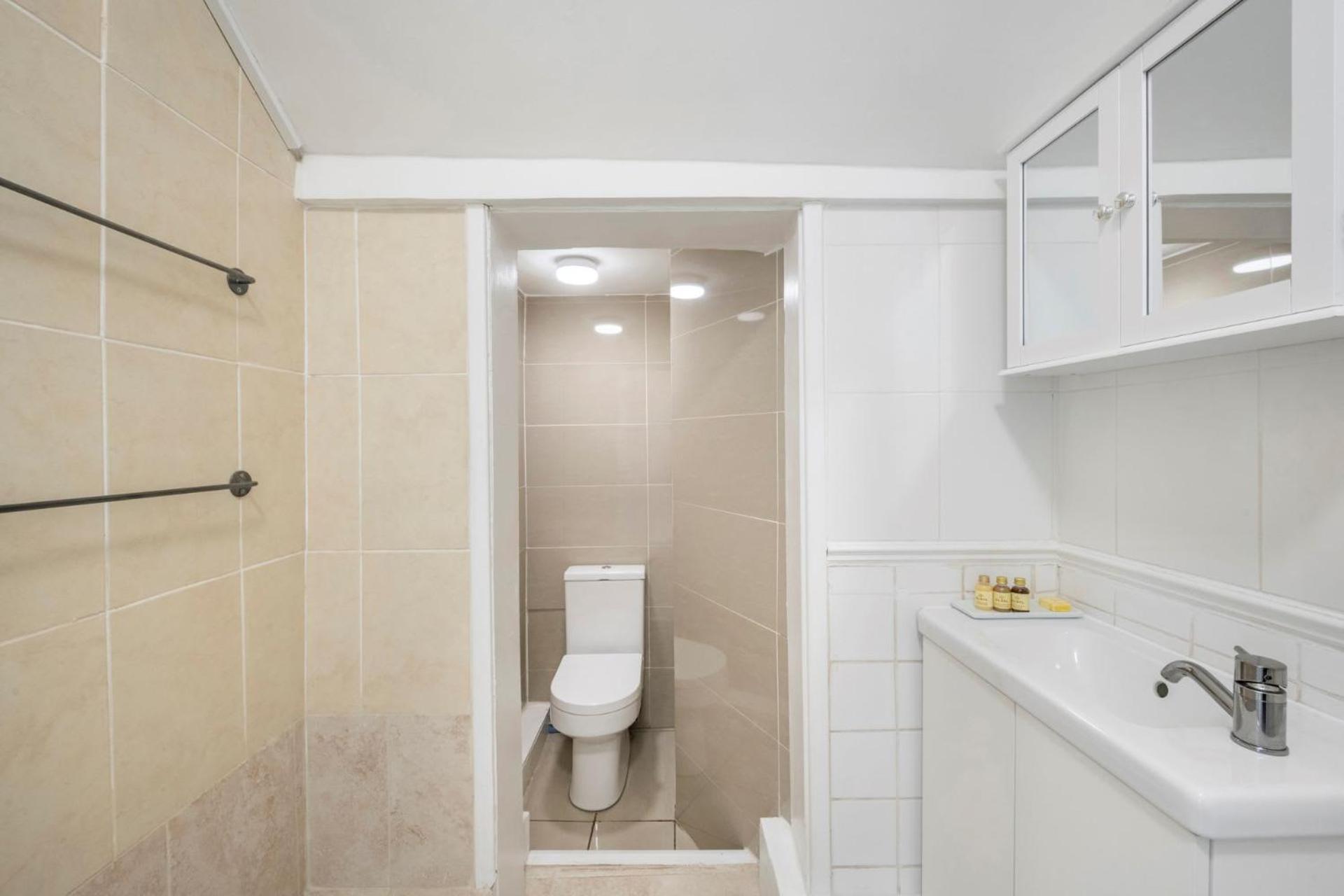 The Cutesy - Fitzrovia - By Frankie Says Appartement Londen Buitenkant foto